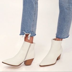 NWOT white booties